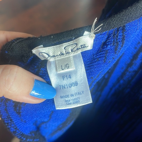 Oscar de la Renta Dress - Picture 5 of 5